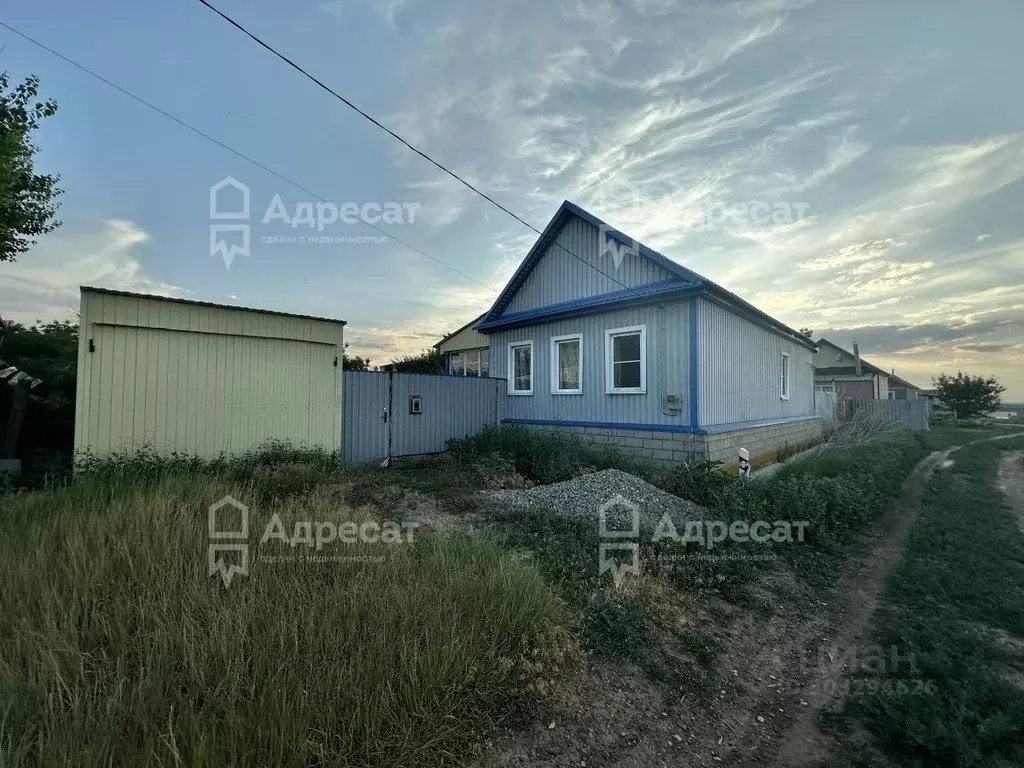 Дом в Волгоградская область, Светлый Яр рп ул. Набережная (78 м) - Фото 1