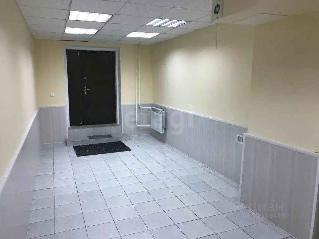 Помещение свободного назначения в Тюменская область, Тюмень Солнечный ... - Фото 1