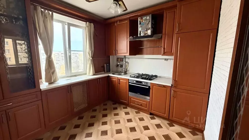 3-к кв. Белгородская область, Белгород ул. 5 Августа, 13в (83.0 м) - Фото 1