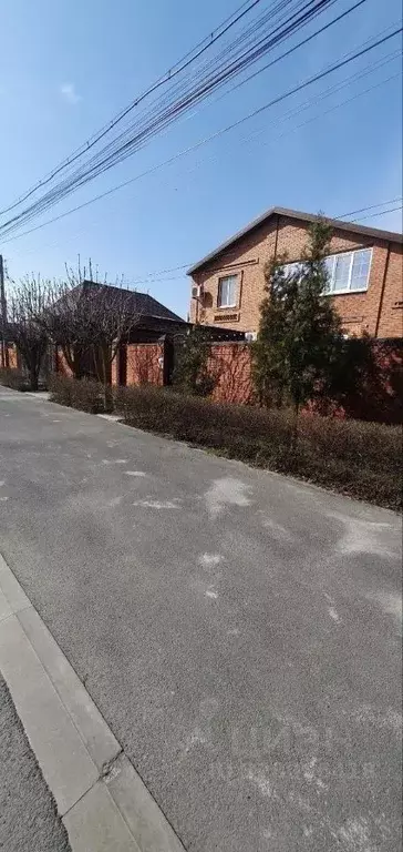 Дом в Ростовская область, Азов Азовский район, ул. Репина (187 м) - Фото 1