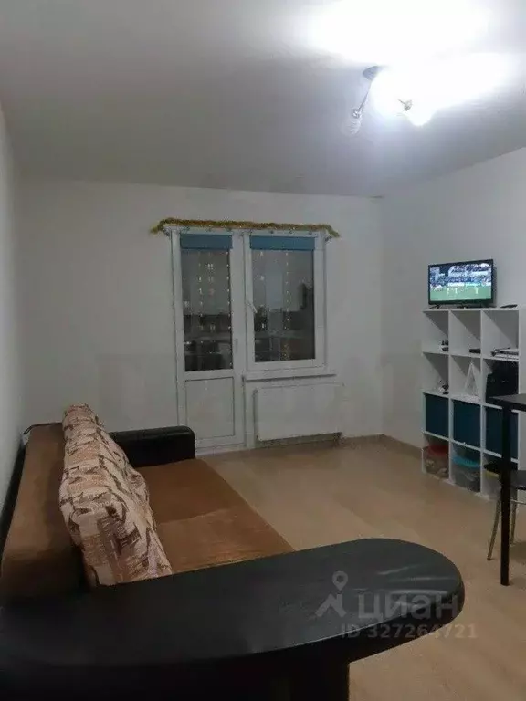 Студия Свердловская область, Екатеринбург ул. Рассветная, 8к3 (26.1 м) - Фото 1