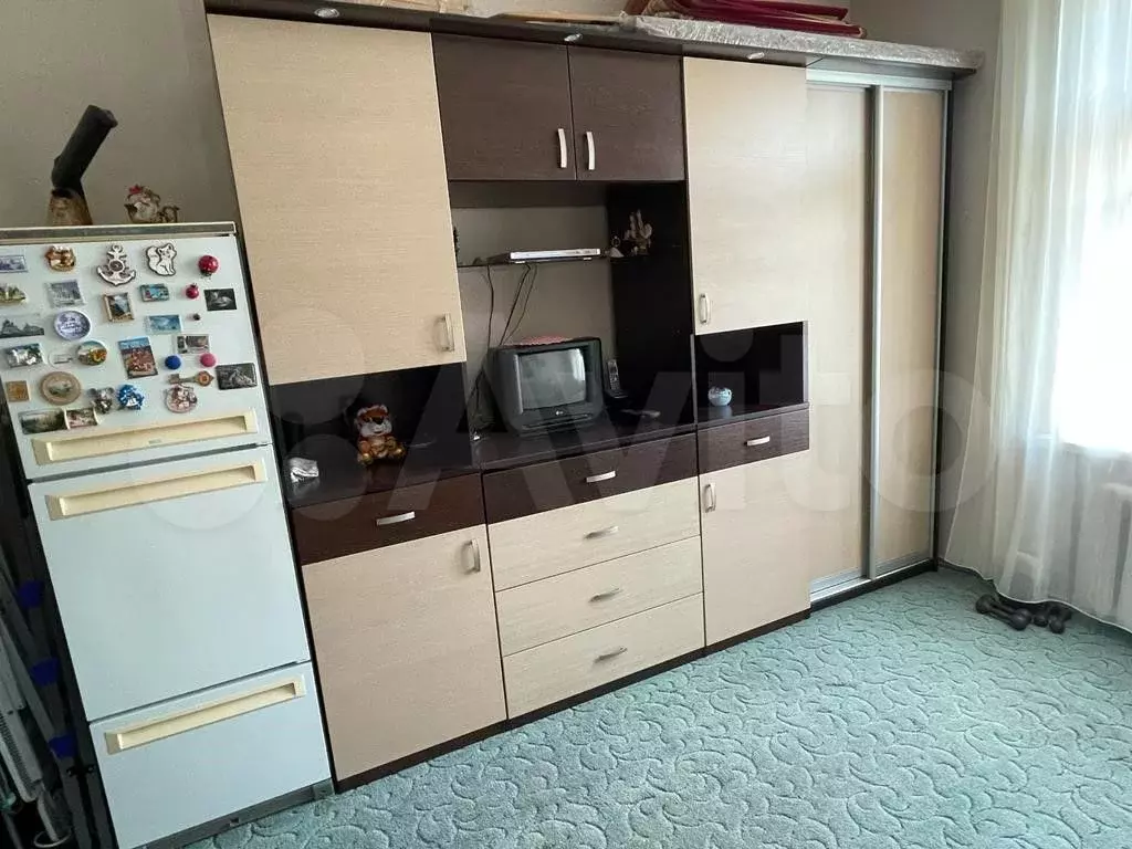 Комната 17 м в 4-к., 5/5 эт. - Фото 1