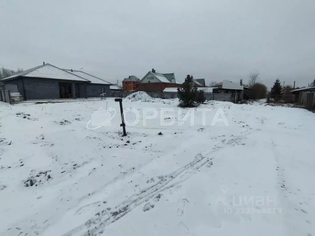 Участок в Тюменская область, Тюмень ул. Лиственная (4.9 сот.) - Фото 0