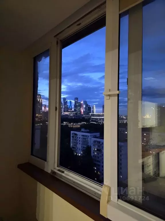 1-к кв. Москва ул. Пырьева, 11А (40.1 м) - Фото 2