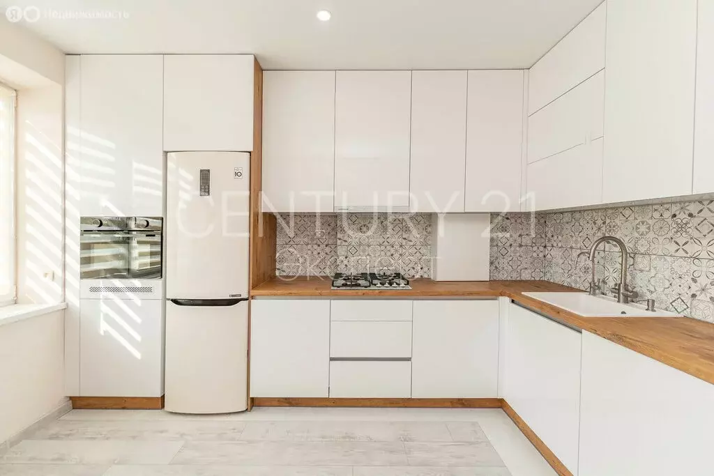 2-комнатная квартира: Зеленоградск, Пригородная улица, 21 (52.1 м) - Фото 1