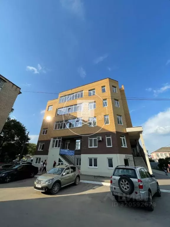 3-к кв. Калужская область, Малоярославец ул. Аузина, 4 (77.3 м) - Фото 2