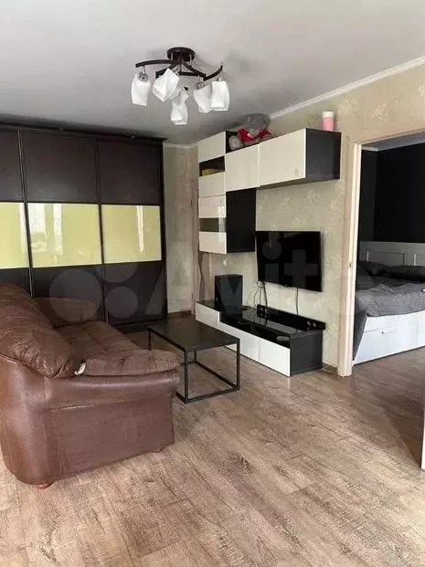 2-к. квартира, 50м, 2/5эт. - Фото 0