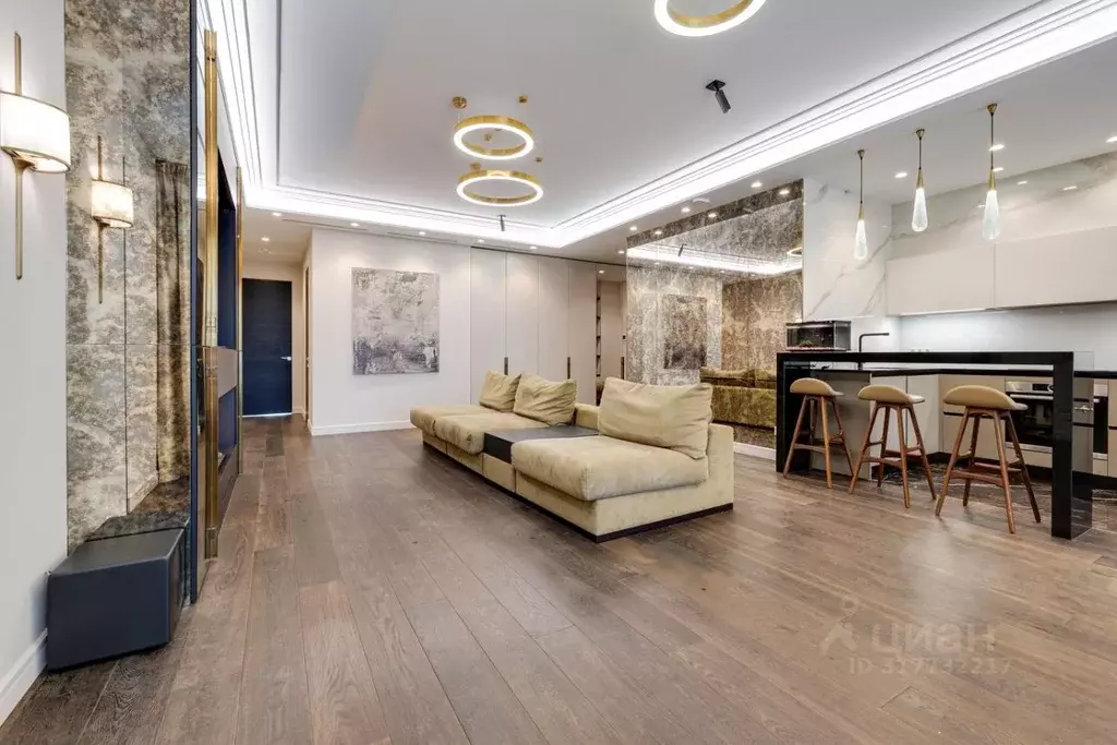 4-к кв. Москва ул. Сергея Макеева, 9к4 (149.0 м) - Фото 1