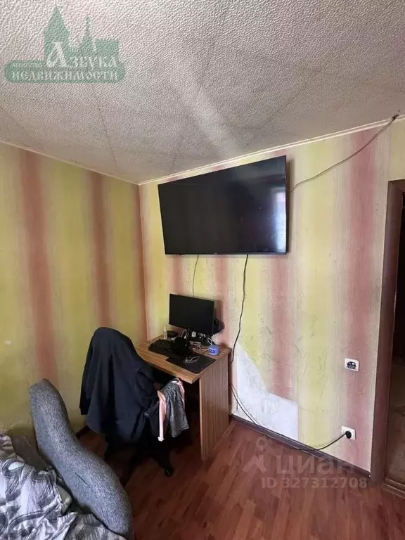 Комната Смоленская область, Смоленск ул. Петра Алексеева, 11к3 (36.0 ... - Фото 2