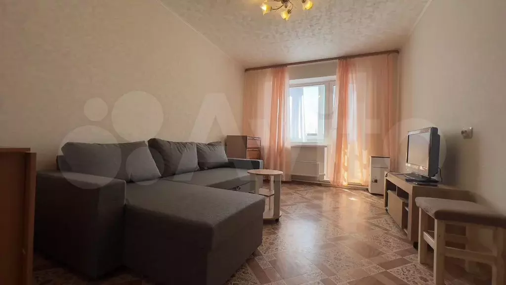 1-к. квартира, 36 м, 9/9 эт. - Фото 1