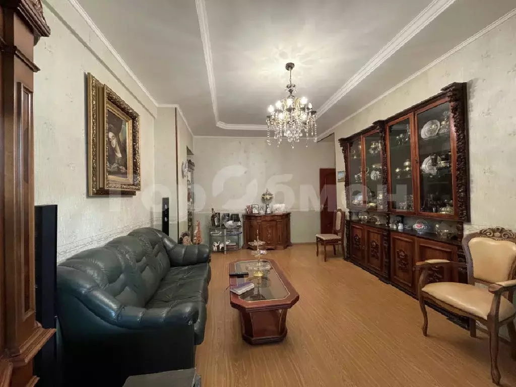 Продается 4-комнатная квартира - Фото 2