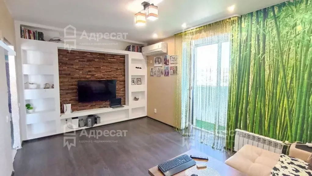 3-к кв. Волгоградская область, Волгоград ул. Солнечникова, 17 (65.6 м) - Фото 1