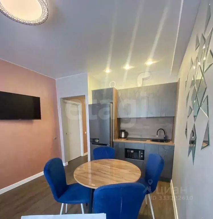 2-к кв. Крым, Евпатория просп. Ленина, 68к42 (45.4 м) - Фото 1