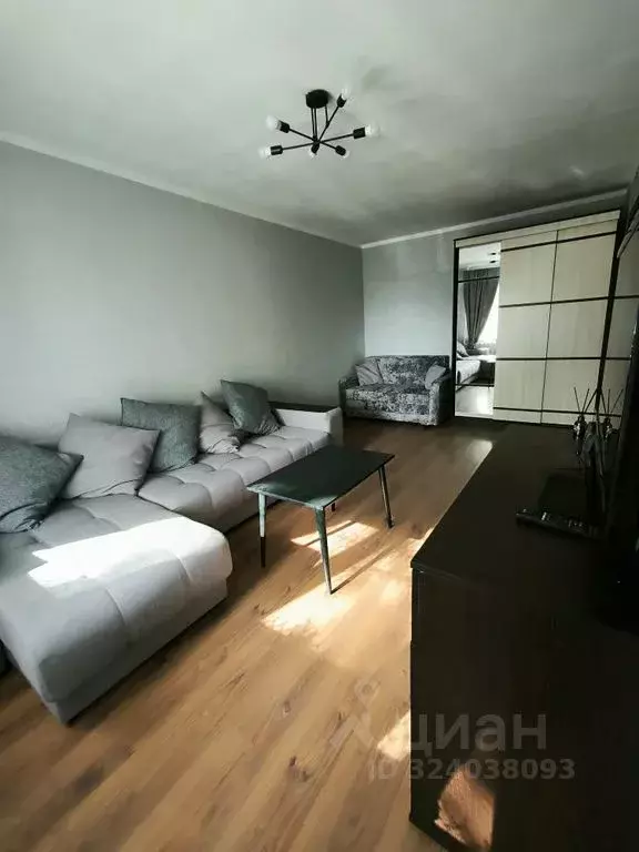 1-к кв. Тверская область, Торжок ул. Луначарского, 132 (37.0 м) - Фото 1