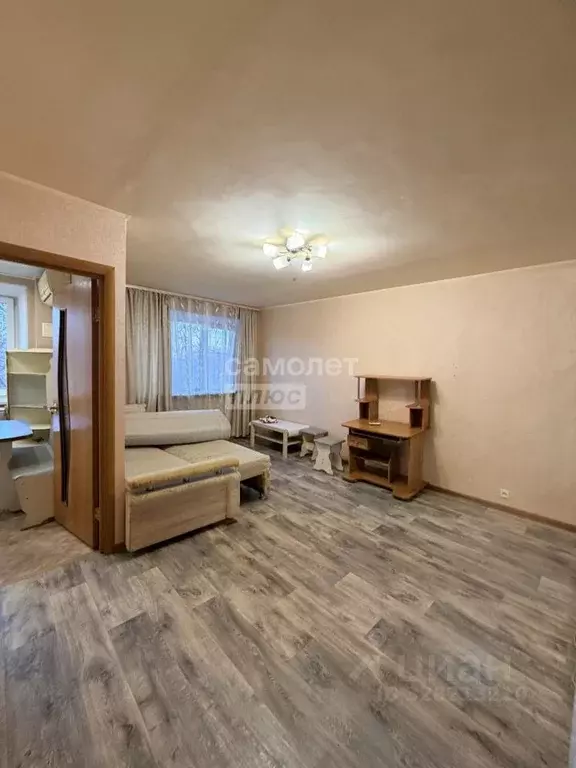 1-к кв. Волгоградская область, Волгоград ул. 64-й Армии, 131 (38.0 м) - Фото 1