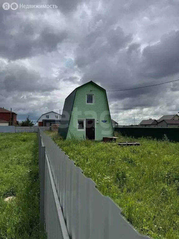Дом в Новоомский, улица 70 лет Победы (37.9 м) - Фото 1