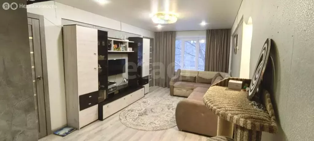 3-комнатная квартира: Абакан, Торговая улица, 8 (51.8 м) - Фото 2