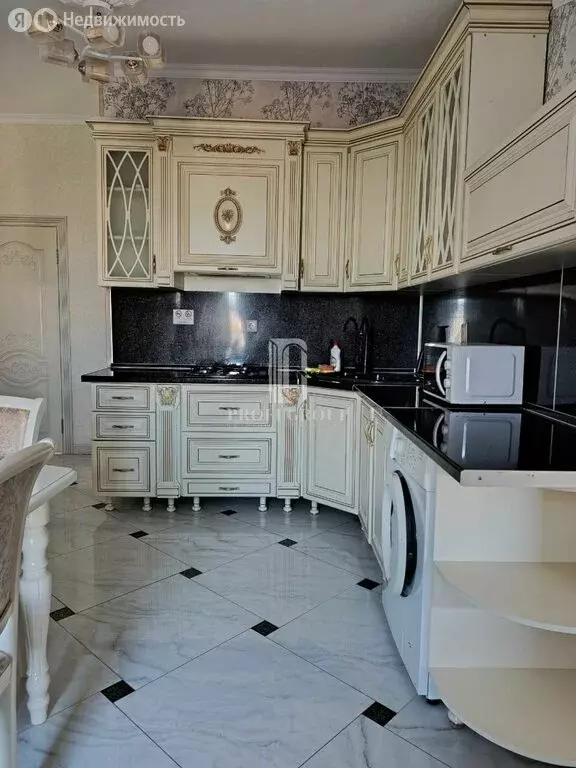 1-комнатная квартира: Махачкала, улица Эльзы Ибрагимовой, 27Г (55 м) - Фото 1