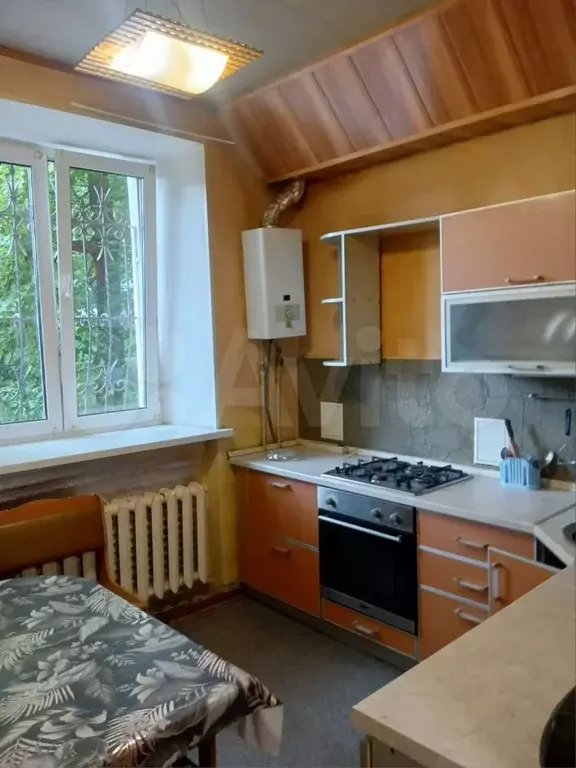 1-к. квартира, 46 м, 1/5 эт. - Фото 1