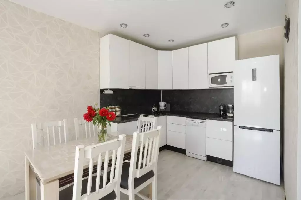 4-к кв. Иркутская область, Шелехов 3-й мкр, 1к2 (106.0 м) - Фото 0