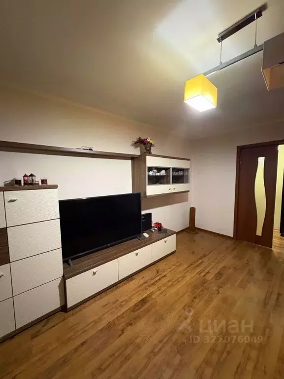 3-к кв. Волгоградская область, Волгоград бул. 30-летия Победы, 76 ... - Фото 2