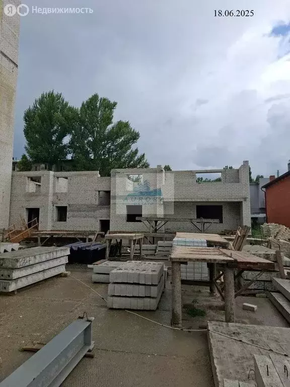 2-комнатная квартира: Саратов, Производственная улица, 5 (73 м) - Фото 0