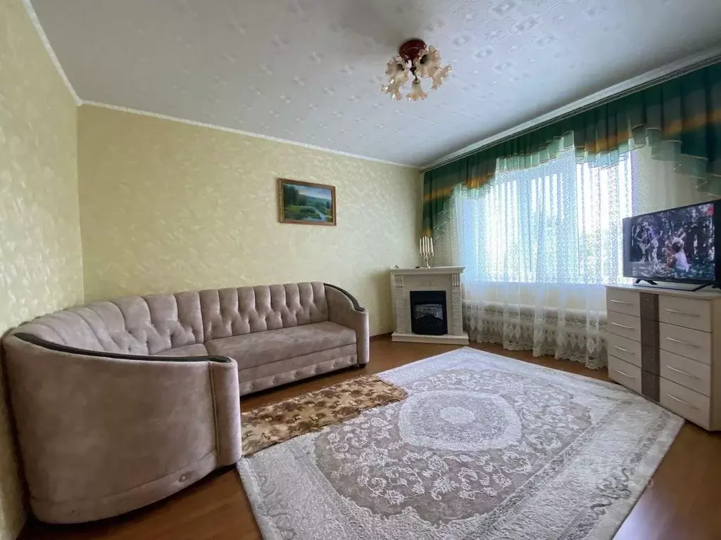 Дом в Воронежская область, Борисоглебск ул. Энгельса (83 м) - Фото 0