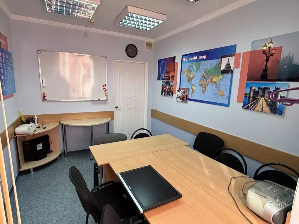 Помещение свободного назначения в Татарстан, Набережные Челны 37-й ... - Фото 2