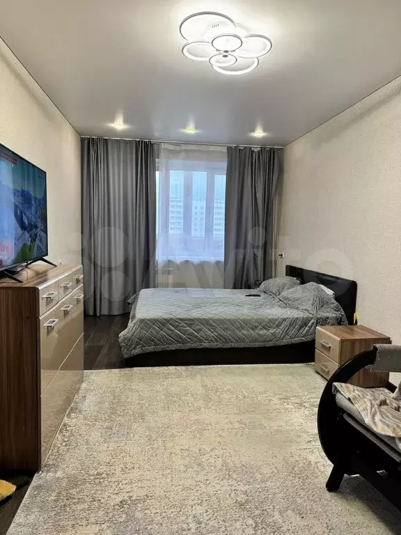 1-к. квартира, 41 м, 4/10 эт. - Фото 0