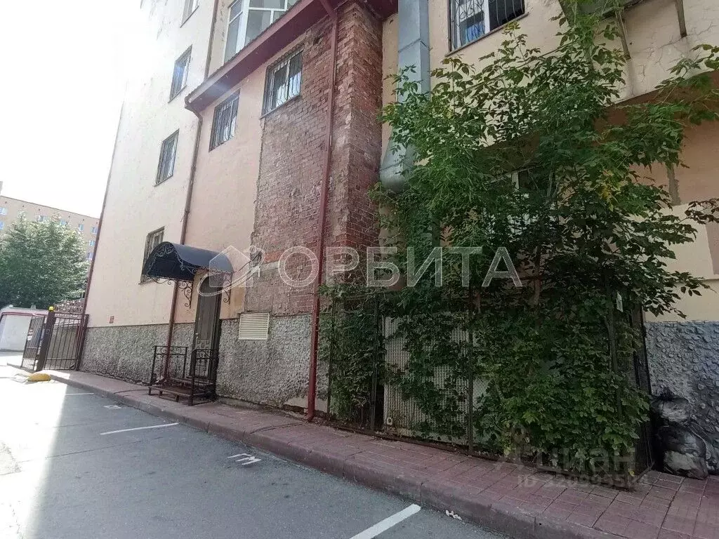 Офис в Тюменская область, Тюмень ул. Володарского, 26 (507 м) - Фото 1