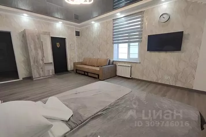 2-к кв. Ростовская область, Шахты просп. Красной Армии, 136 (50.0 м) - Фото 0