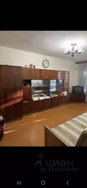 3-к кв. Белгородская область, Белгород ул. Белгородского полка, 33 ... - Фото 0