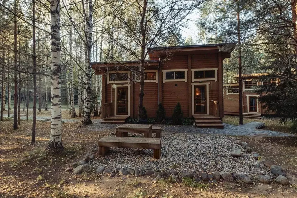 Дом в Новгородская область, Валдайский район, Едровское с/пос, д. ... - Фото 1