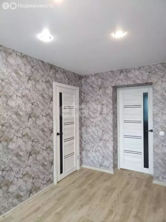 3-комнатная квартира: Прокопьевск, Институтская улица, 44 (58.7 м) - Фото 1