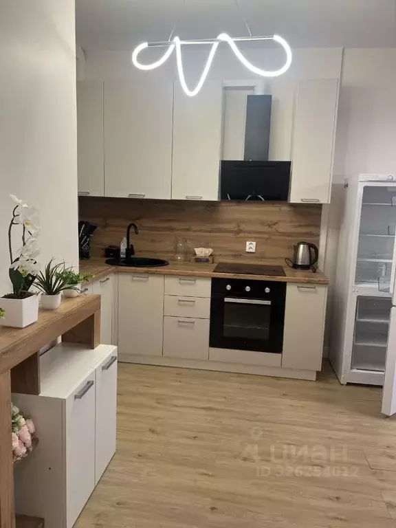 1-к кв. Санкт-Петербург Октябрьская наб., 40 (42.1 м) - Фото 1