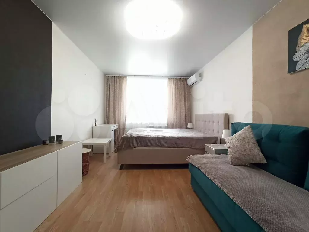 1-к. квартира, 40 м, 8/10 эт. - Фото 1