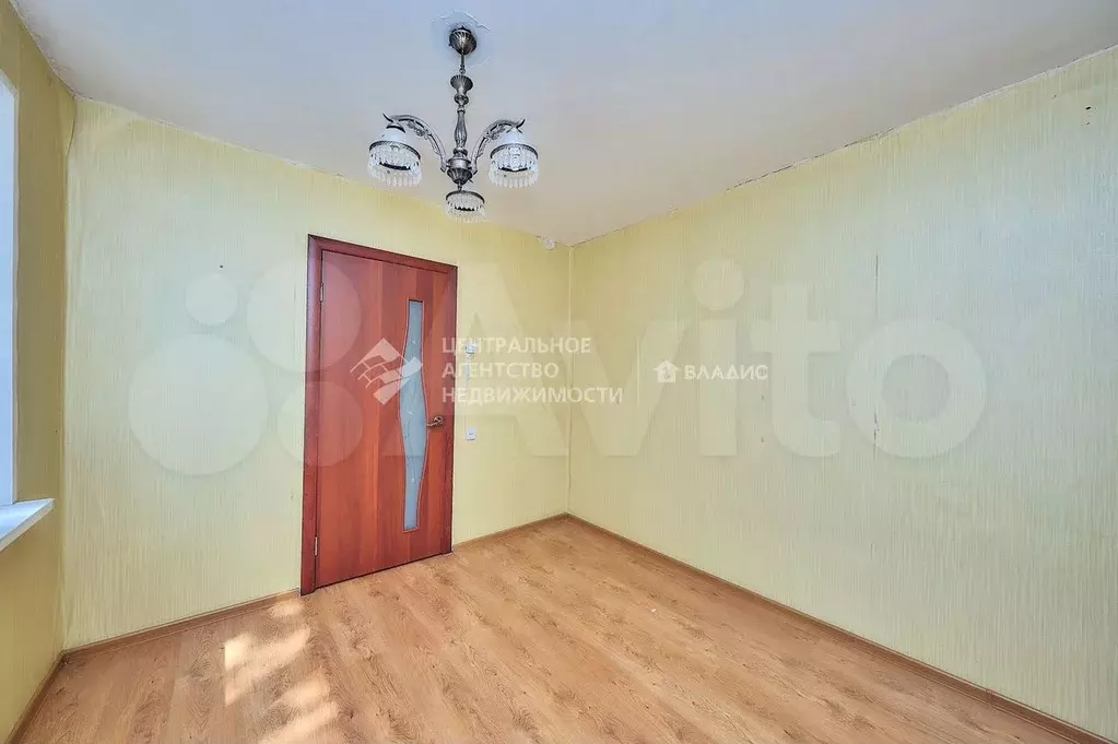 4-к. квартира, 60,8 м, 4/5 эт. - Фото 1