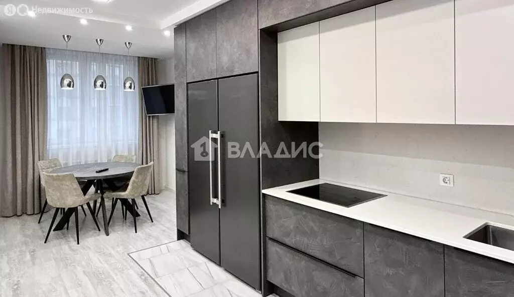 3-комнатная квартира: Санкт-Петербург, Московский проспект, 183-185Ак2 ... - Фото 1