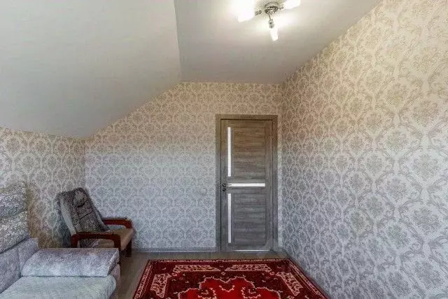 Комната Омская область, Омск ул. 5-я Восточная, 40 (12.0 м) - Фото 2