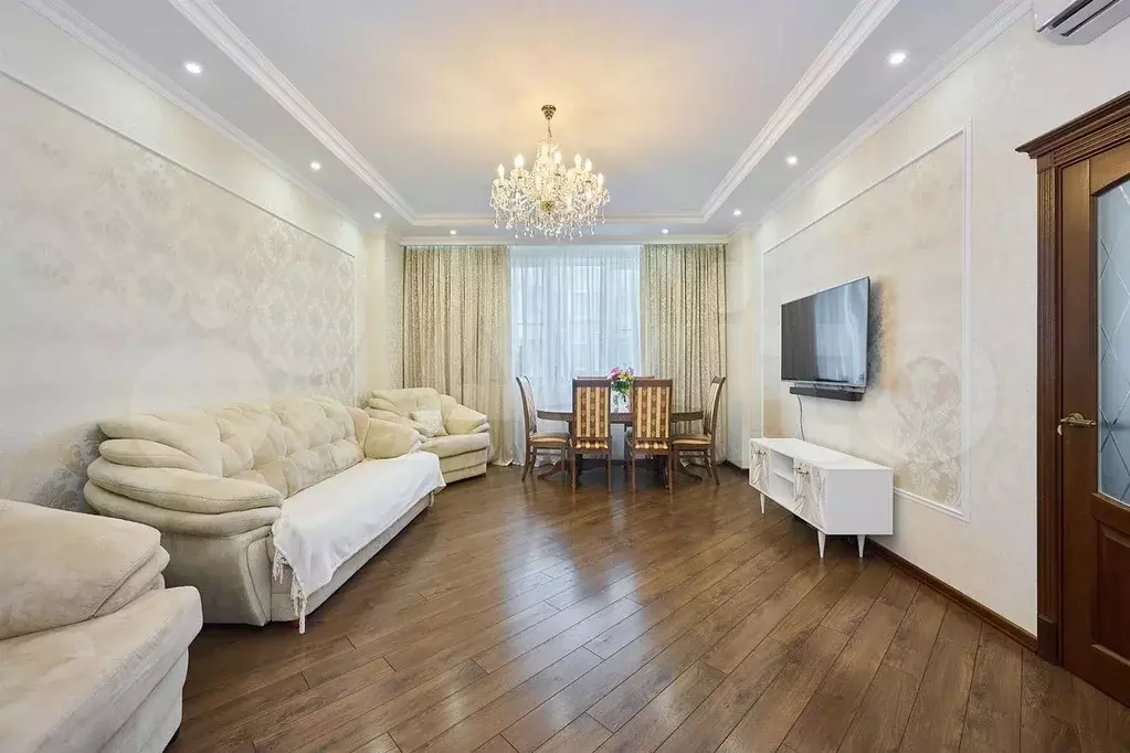3-к. квартира, 90 м, 10/16 эт. - Фото 1
