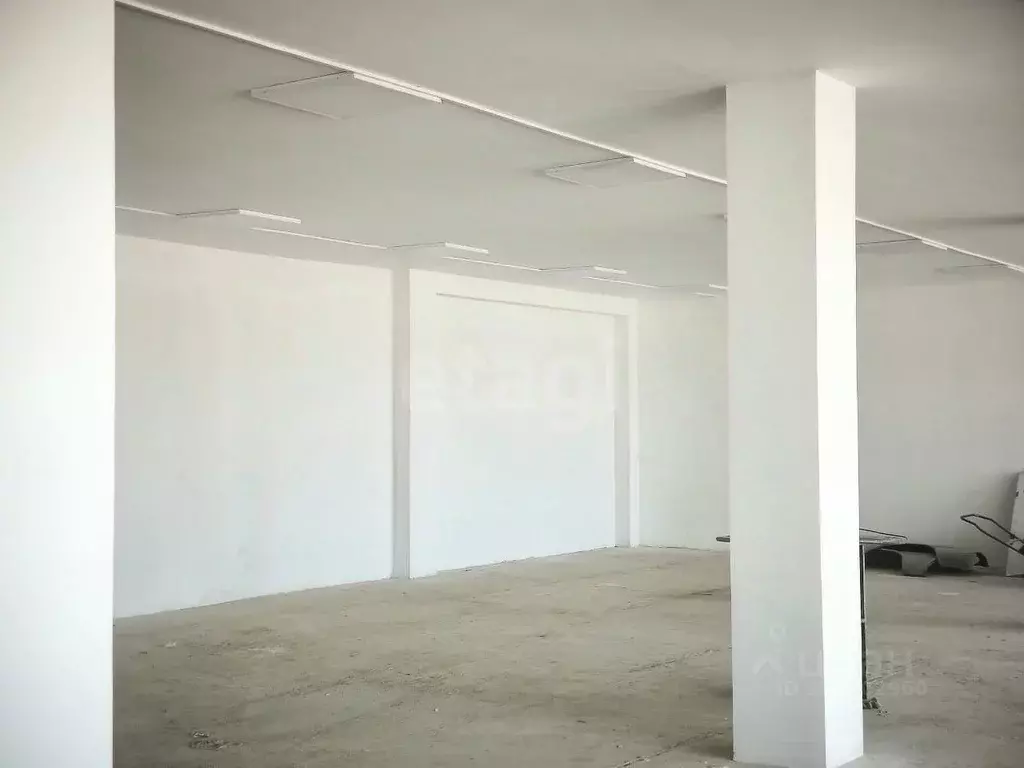 Помещение свободного назначения в Адыгея, Майкоп ул. Строителей, 9А ... - Фото 1