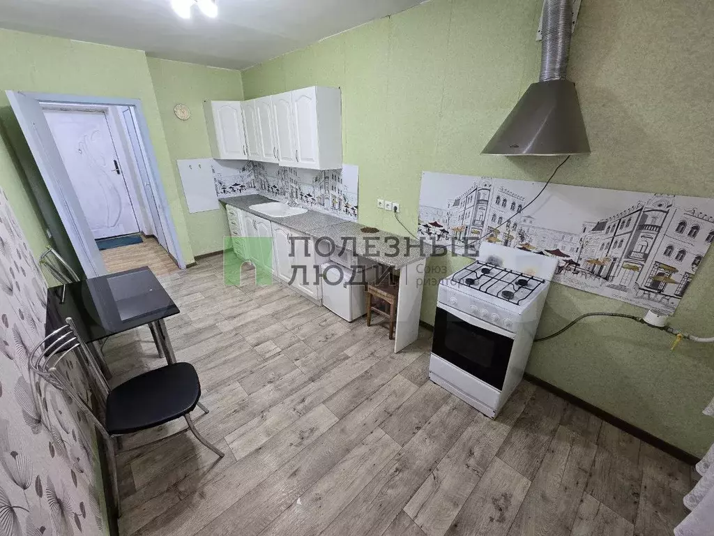 1-к. квартира, 39,6 м, 1/10 эт. - Фото 0