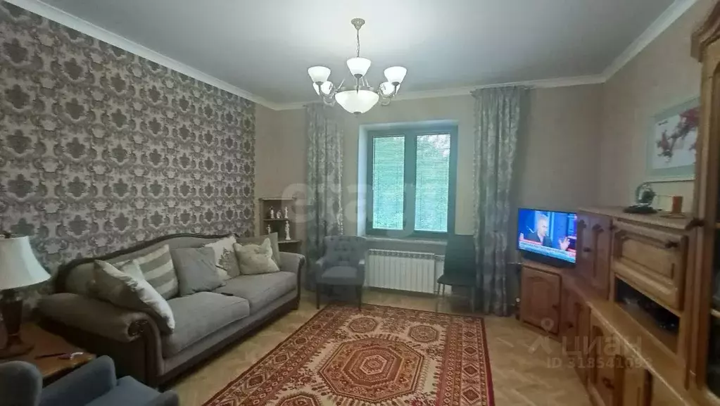 3-к кв. Брянская область, Брянск ул. Пушкина, 28 (76.3 м) - Фото 1