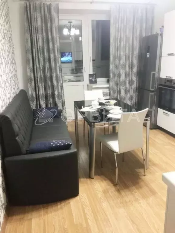 1-к кв. Тюменская область, Тюмень Заречный проезд, 41 (50.0 м) - Фото 1