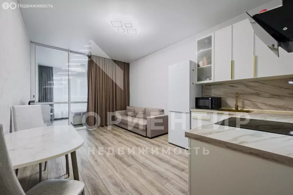 Квартира-студия: Екатеринбург, Машинная улица, 1В/2 (32.7 м) - Фото 0