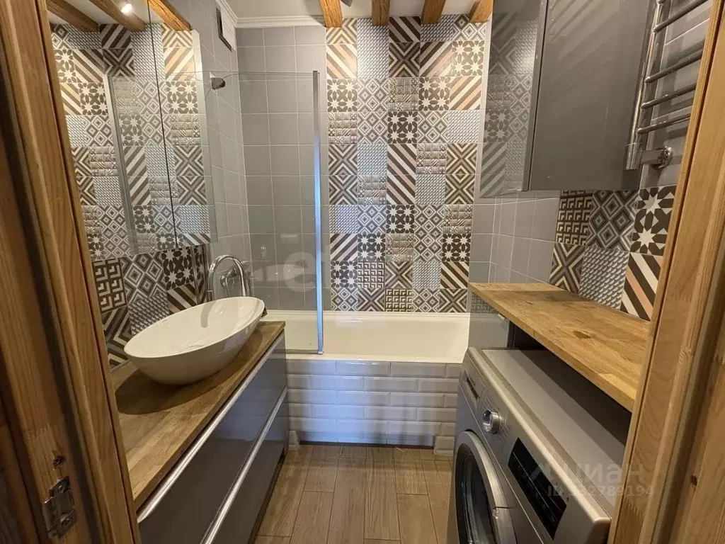 2-к кв. Санкт-Петербург ул. Крыленко, 1к1с7 (57.2 м) - Фото 1