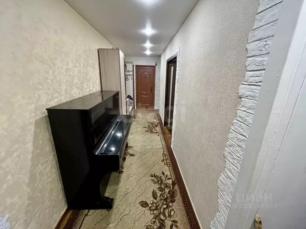 3-к кв. Белгородская область, Старый Оскол Жукова мкр, 47 (62.6 м) - Фото 1