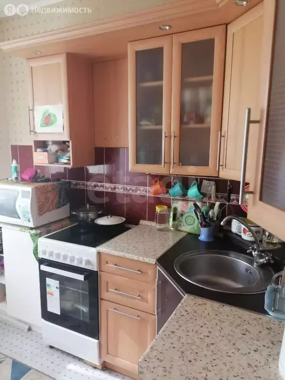 3-комнатная квартира: Тобольск, 10-й микрорайон, 2 (65 м) - Фото 1