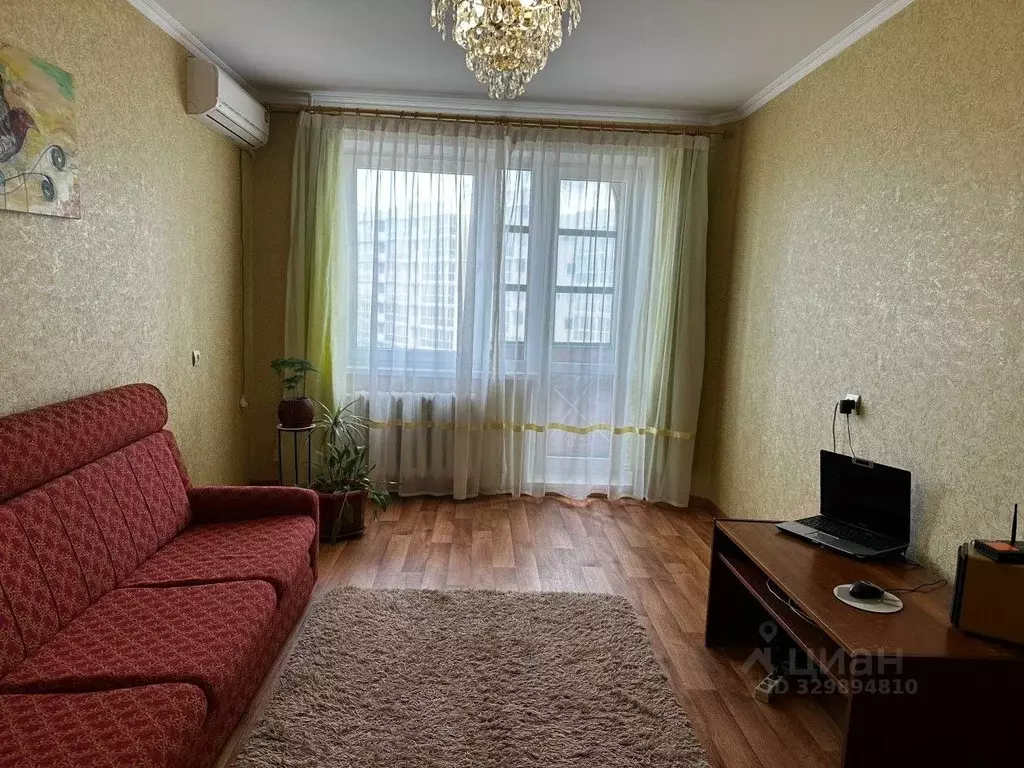 3-к кв. Крым, Керчь ул. Ворошилова, 27 (67.8 м) - Фото 1