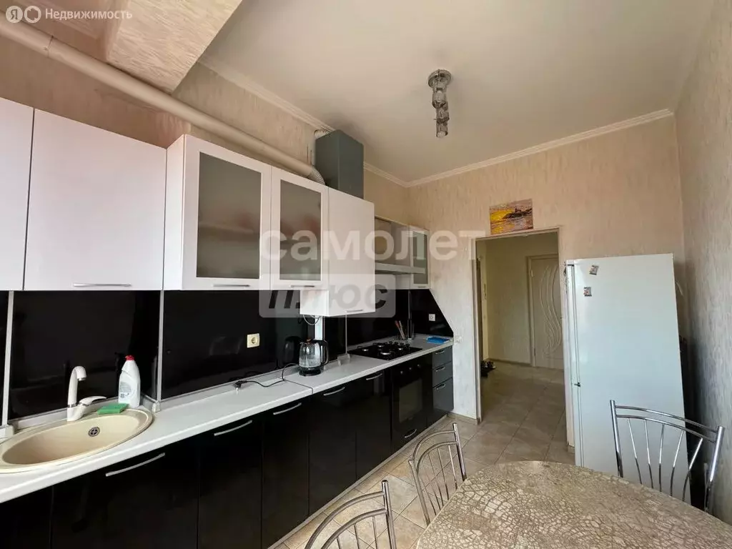 2-комнатная квартира: Геленджик, улица Розы Люксембург, 66 (46.3 м) - Фото 1